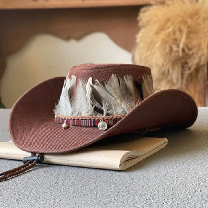 Cappello da cowboy western con fascia di piume in stile etnico a tesa larga