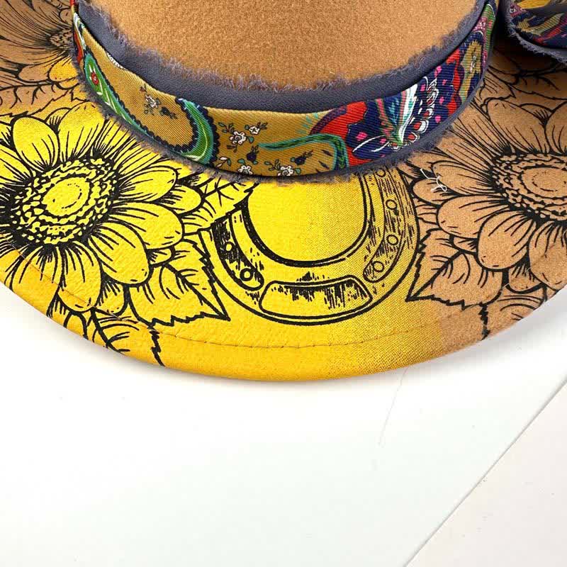 Cappello da cowboy western con decorazione a forma di girasole e piume dipinta a spruzzo