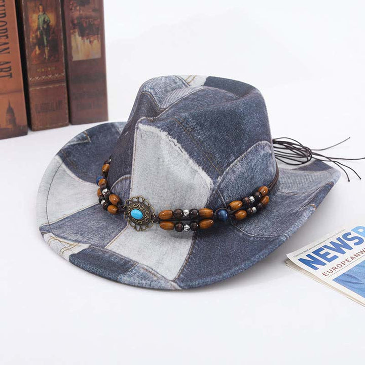 Cappello da cowboy in denim con fascia perline di legno e design color-block