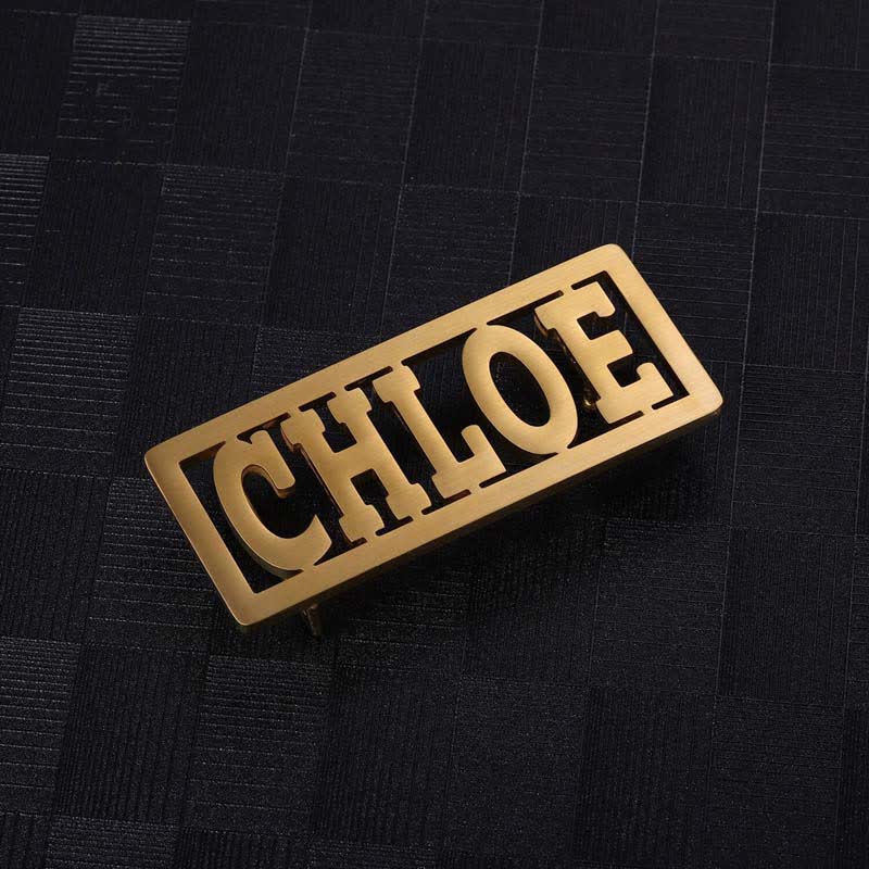 Cintura in pelle con fibbia fai da te con nome personalizzato rettangolare in lettere corsive