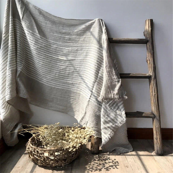 Sciarpa artistica plissettata in misto cotone sottile con motivo a strisce classiche