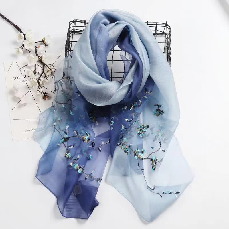 Sciarpa da donna in lana e seta con motivo floreale e vegetale ricamata a mano bicolore - Blu - image 1