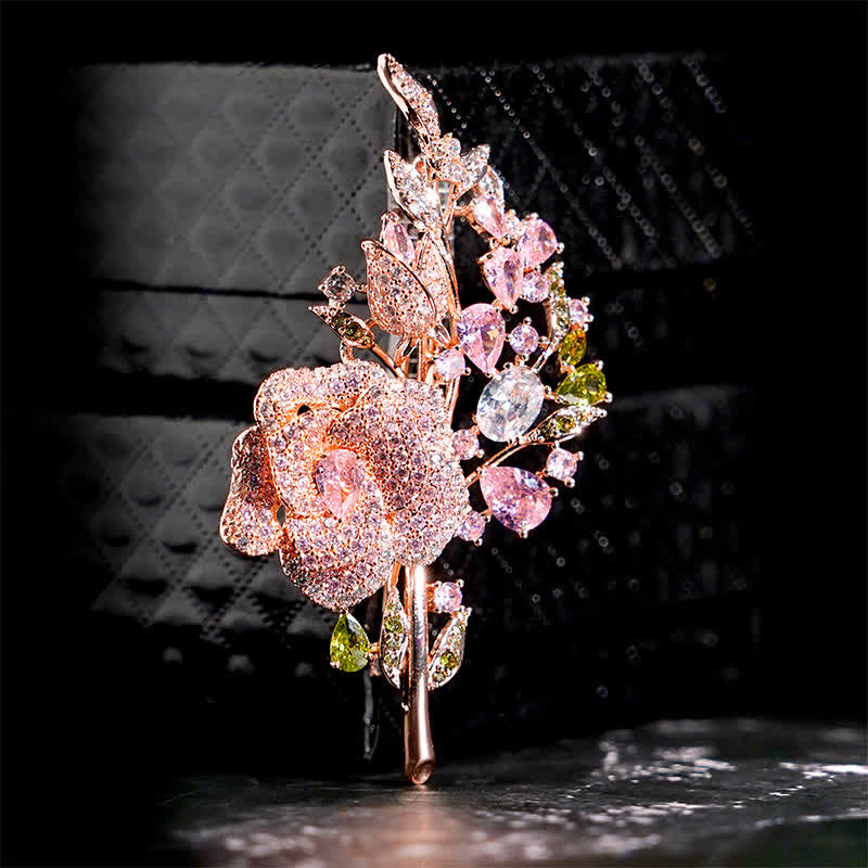 Spilla da donna con bouquet di rose e zirconi