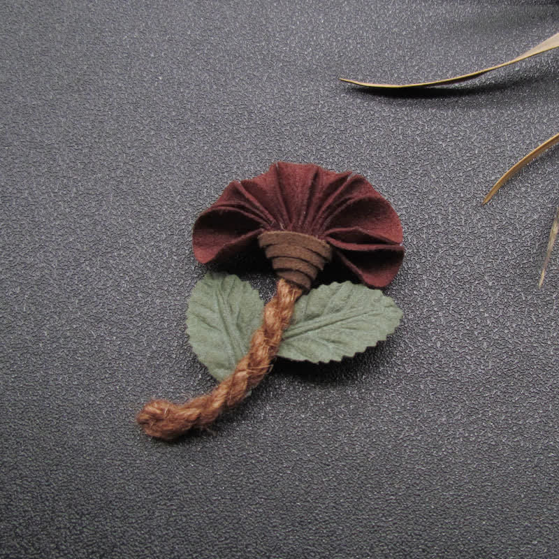 Spilla in tessuto con design originale a forma di fiore arricciato color bordeaux per matrimonio - Borgogna - image 0