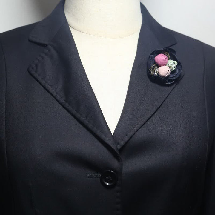 Spilla in stoffa con mini fiori dal design originale per matrimonio con boccioli carini