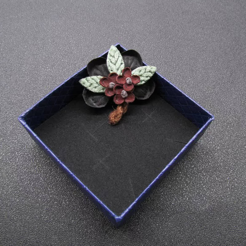 Spilla in stoffa con fiori di margherite rosse da sposa dal design originale
