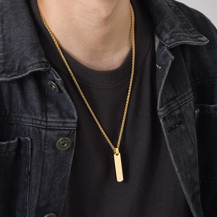 Collana con ciondolo rettangolare con nome personalizzato inciso al laser