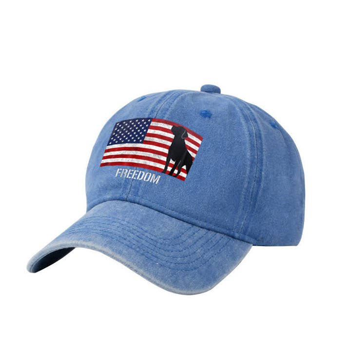 Cappellino da baseball regolabile con ricamo bandiera americana, cani e libertà