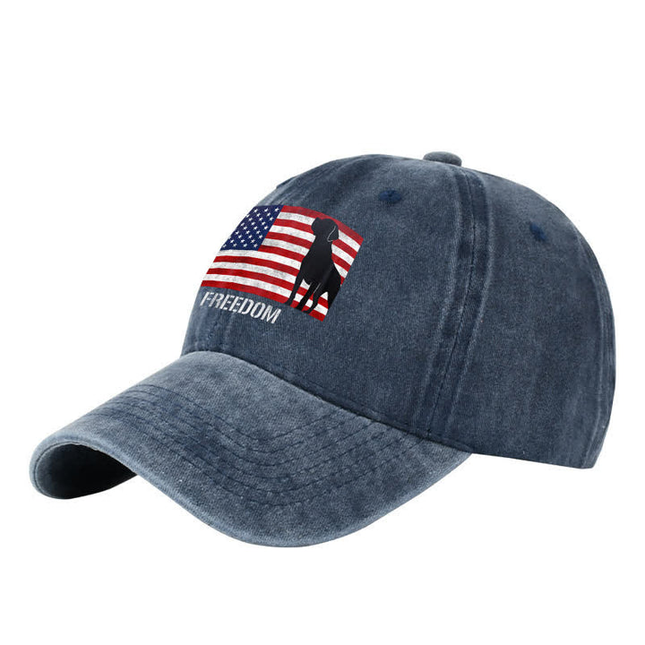 Cappellino da baseball regolabile con ricamo bandiera americana, cani e libertà