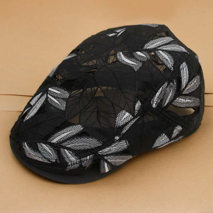 Cappello basco da donna con ricamo a foglie e rete traforata