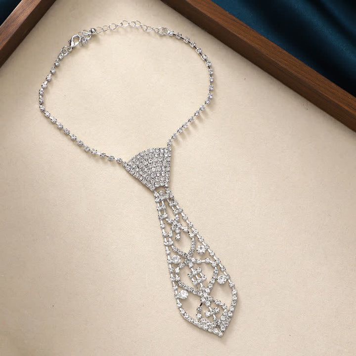 Collana con cravatta creativa con strass di cristallo per feste