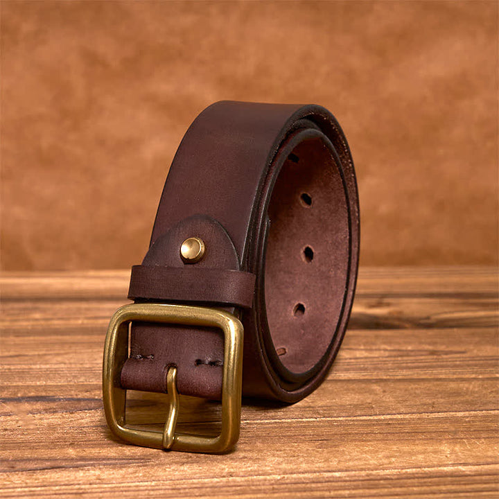 Cintura in pelle con fibbia quadrata in ottone vintage semplice ed elegante