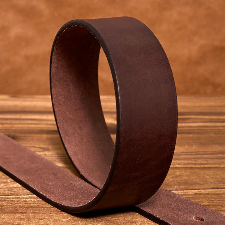 Cintura in pelle con fibbia quadrata in ottone vintage semplice ed elegante