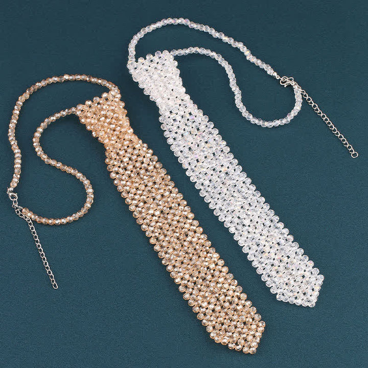 Collana con cravatta creativa in cristallo artificiale fatta a mano