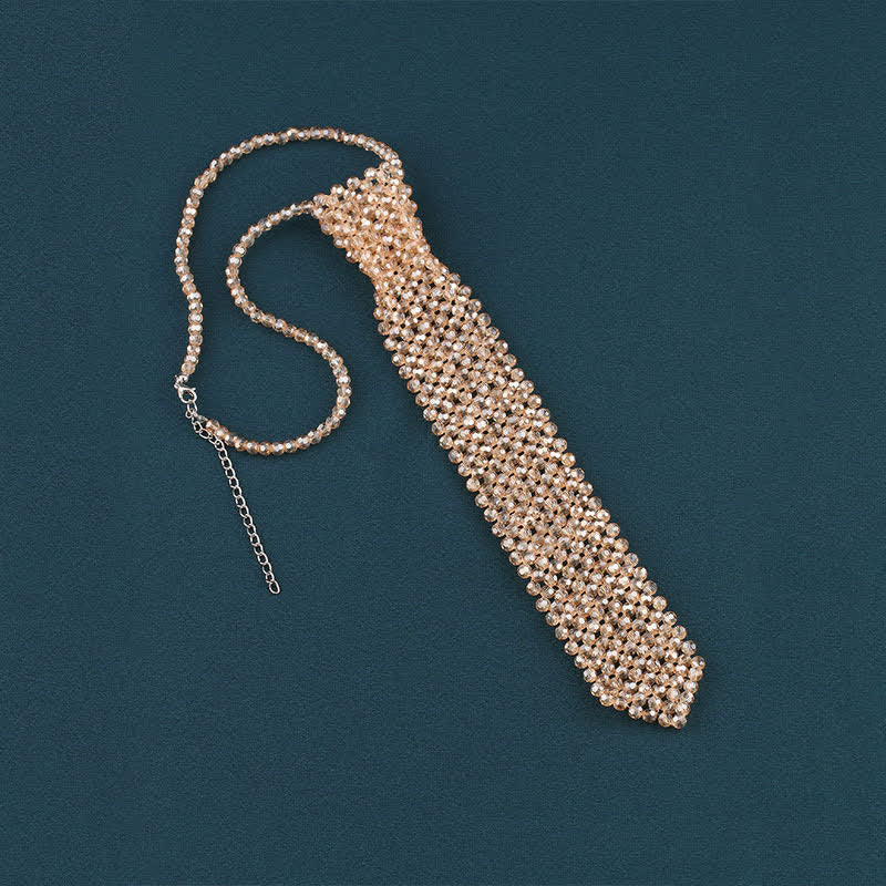 Collana con cravatta creativa in cristallo artificiale fatta a mano