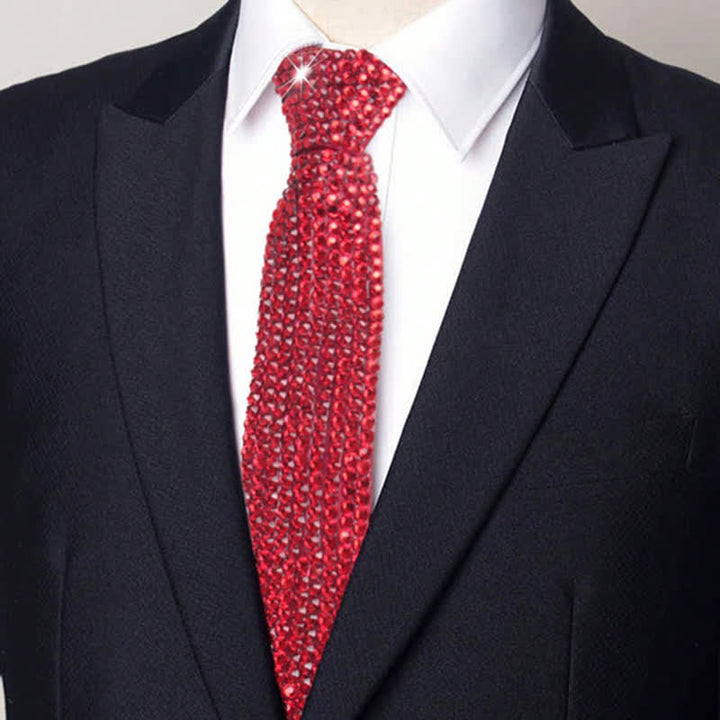 Cravatta creativa con strass scintillanti in stile diamante