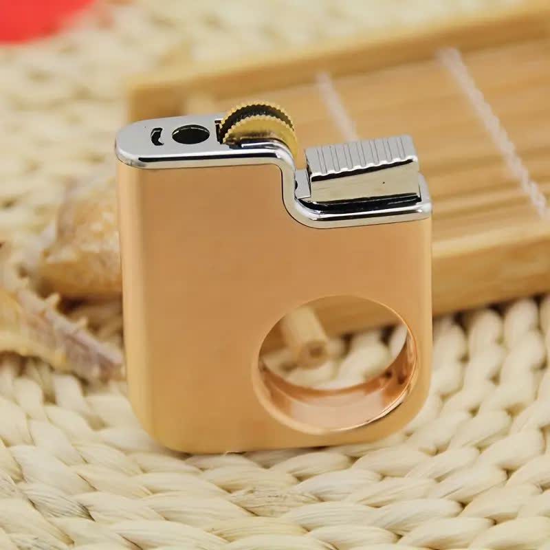 Accendino a butano ricaricabile con manico a forma di anello creativo
