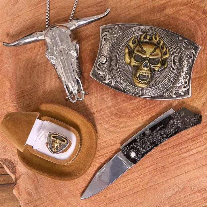 Set di anelli per teschio fai da te con fibbia per cintura, coltello nascosto e ciondolo a forma di corno di bue