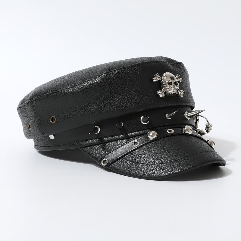 Cappello basco in pelle nera con teschio e rivetti blu navy da donna