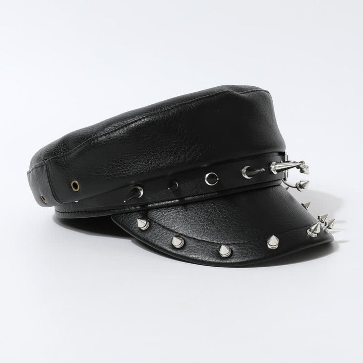 Cappello basco in pelle nera con borchie a forma di cuore in stile hip-hop