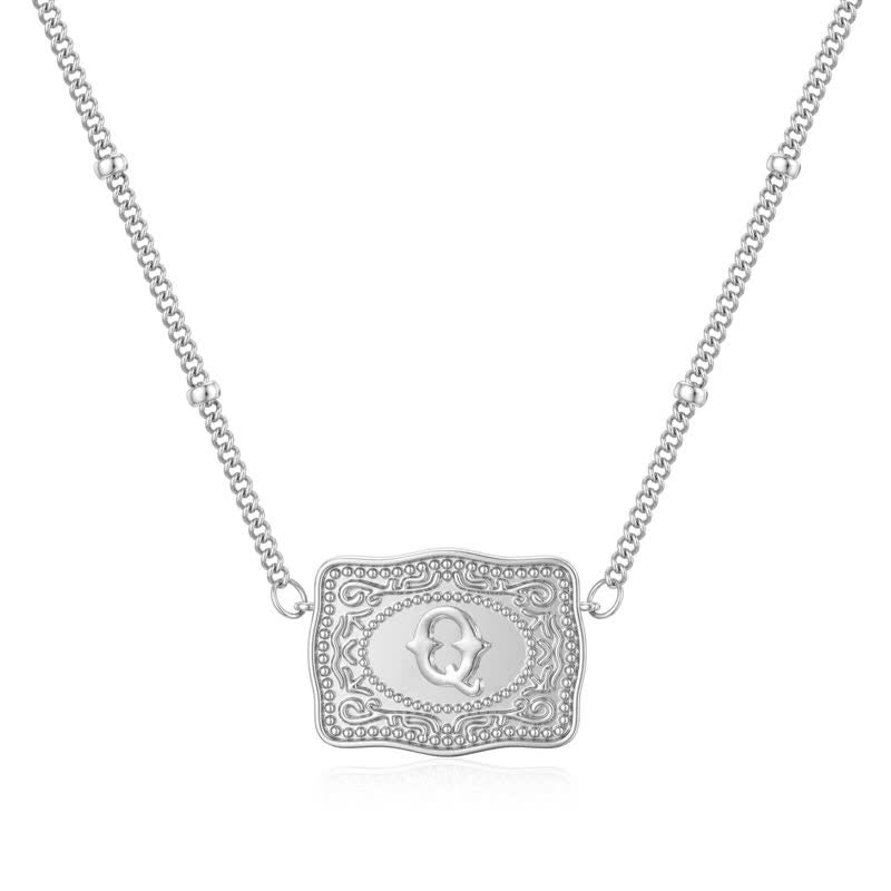 Collana con lettera iniziale in rilievo in argento - Q - image 17