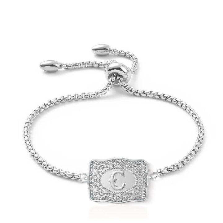 Bracciale con lettera iniziale in rilievo in argento - C - image 2