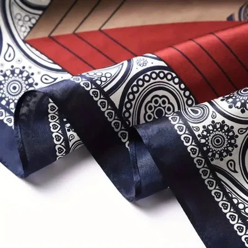 Sciarpa quadrata in seta imitata con elegante motivo Paisley da uomo, in tinta unita