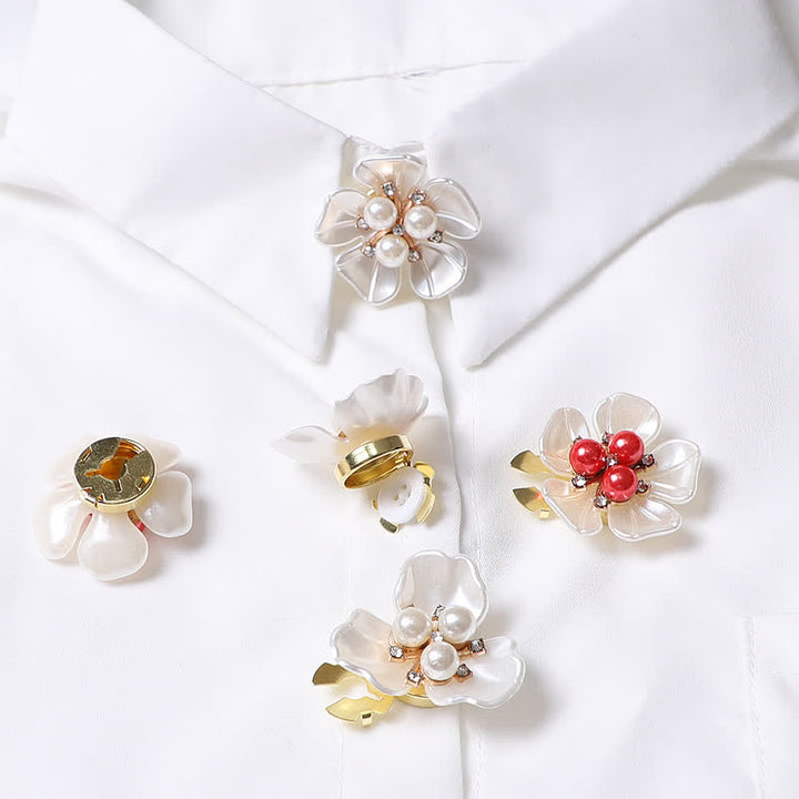 1 paio di copribottoni per camicia uno scatto con boccioli di perle di gardenia