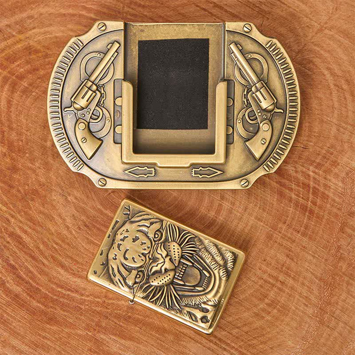 Cintura in pelle da uomo fai da te con tigre in bronzo e accendino nascosto
