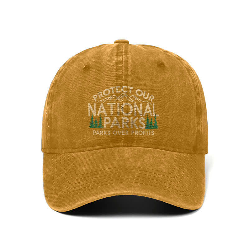 Proteggiamo i nostri parchi nazionali, i parchi prima del profitto. Cappellino da baseball regolabile