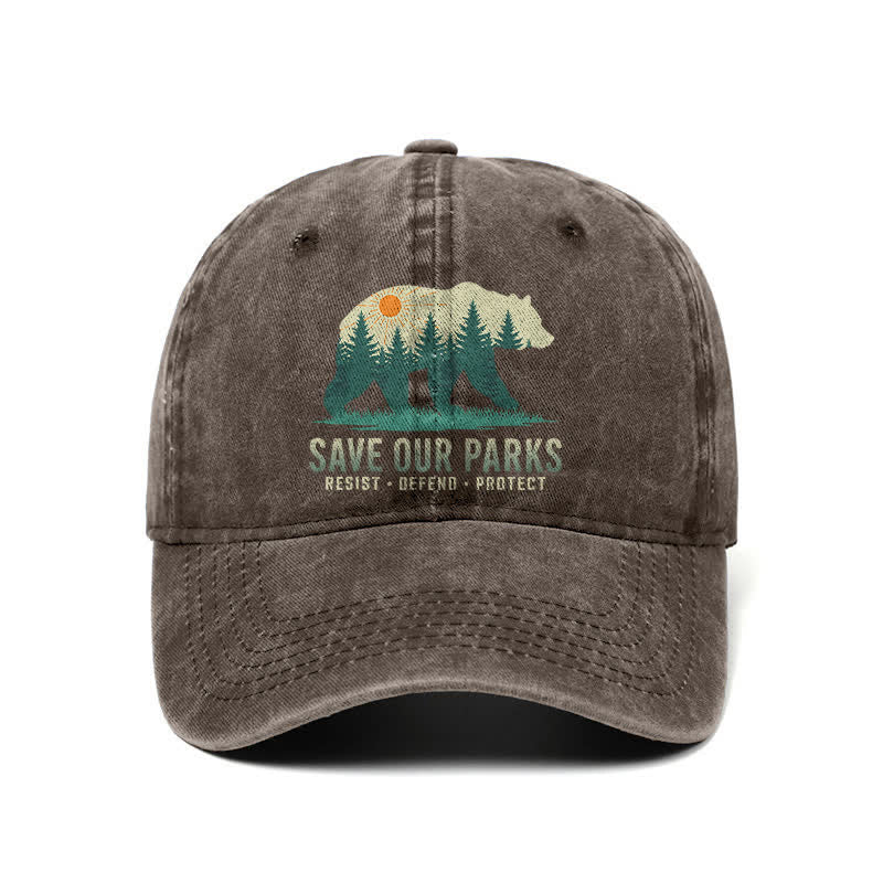 Cappellino da baseball regolabile in denim lavato con scritta "Forest Bear Save Our Parks"