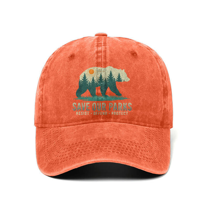Cappellino da baseball regolabile in denim lavato con scritta "Forest Bear Save Our Parks"
