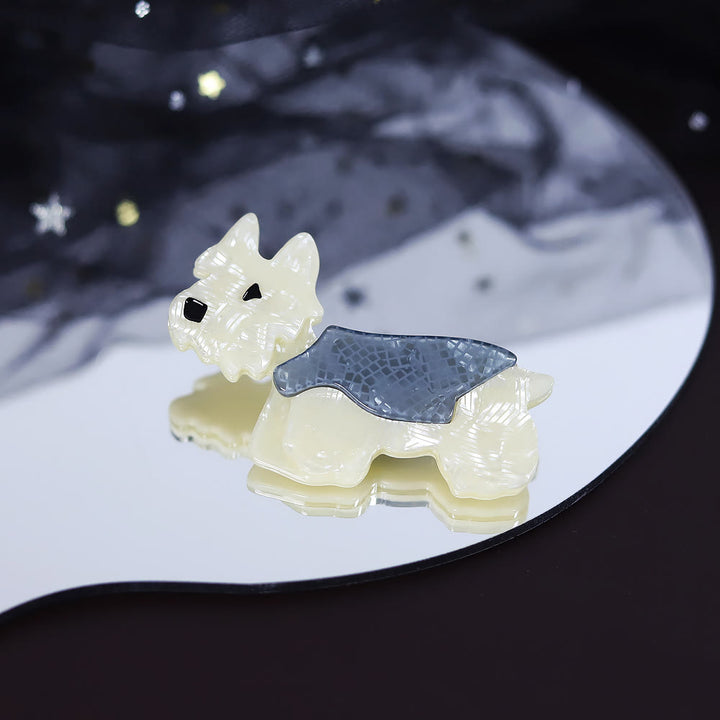 Spilla in acrilico fatta a mano a forma di simpatico cane Schnauzer alla moda - image 3