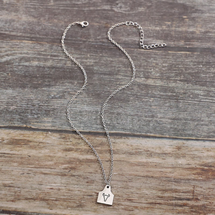 Collana in acciaio inossidabile con iniziale personalizzata in argento con mini targhetta per bovini - image 7