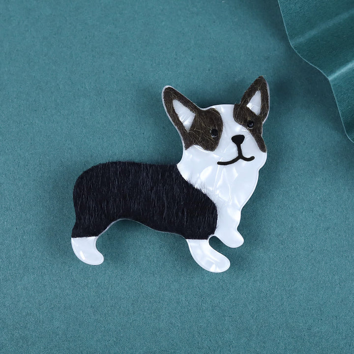 Spilla in acrilico a forma di cagnolino, realizzata a mano con cura - Bianco e nero - image 1