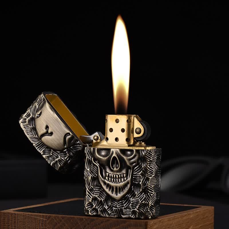 Accendino a cherosene ricaricabile con scheletro di Halloween dominante - image 1