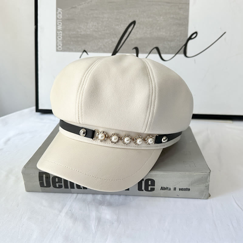 Berretto invernale da donna con fibbia in metallo a forma di girasole di perle - Beige - Regolabile (21 1/4"-22 7/8") - image 0