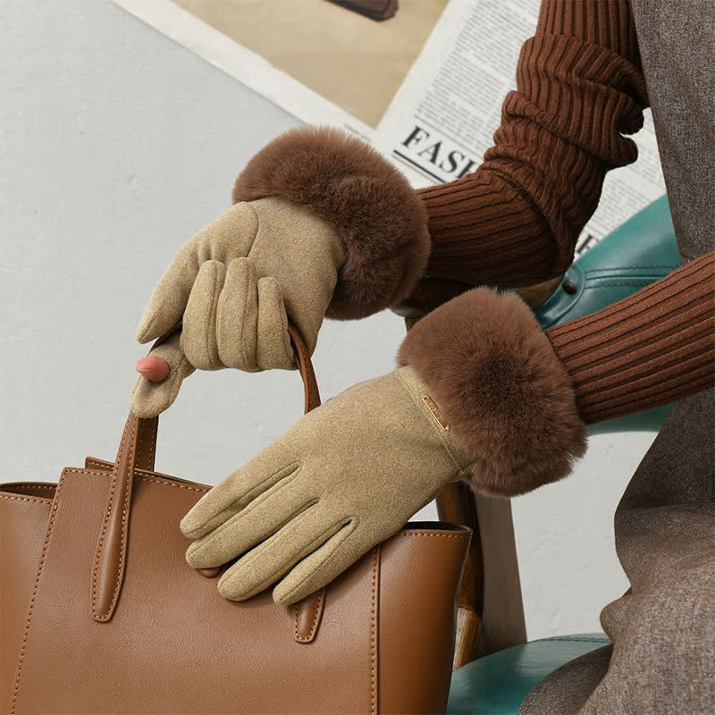 Guanti da donna caldi e soffici con touch screen e polso in peluche - Cachi - image 2