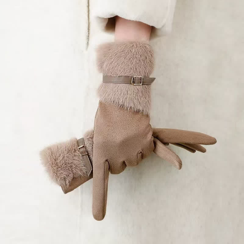 Guanti da donna in pelle scamosciata con polsino in peluche e decorazioni in metallo - Cachi scuro - image 0