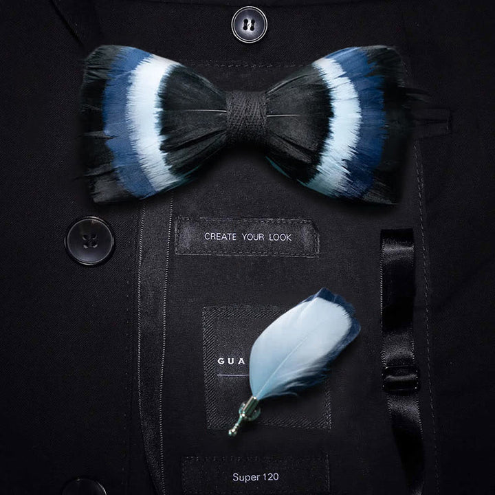 Papillon con piume nere e blu sfumate con spilla da bavero - Adulto - image 2