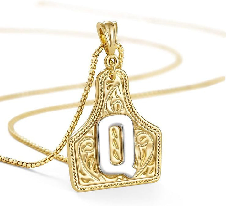 Collana con ciondolo in rilievo con lettera dorata alla moda - Q - image 19
