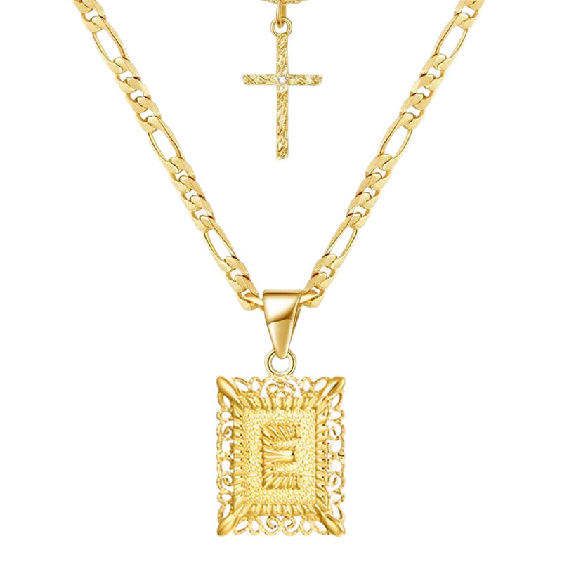 Collana con doppia catena cava con lettera quadrata dorata e croce - E - image 7