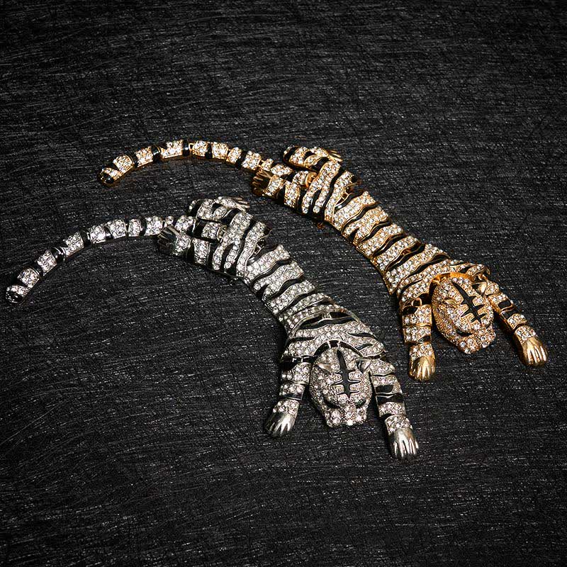 Spilla da uomo con grande tigre maestosa e strass scintillanti di lusso - image 7