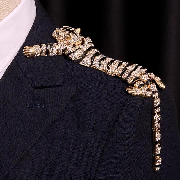 Spilla da uomo con grande tigre maestosa e strass scintillanti di lusso - image 14