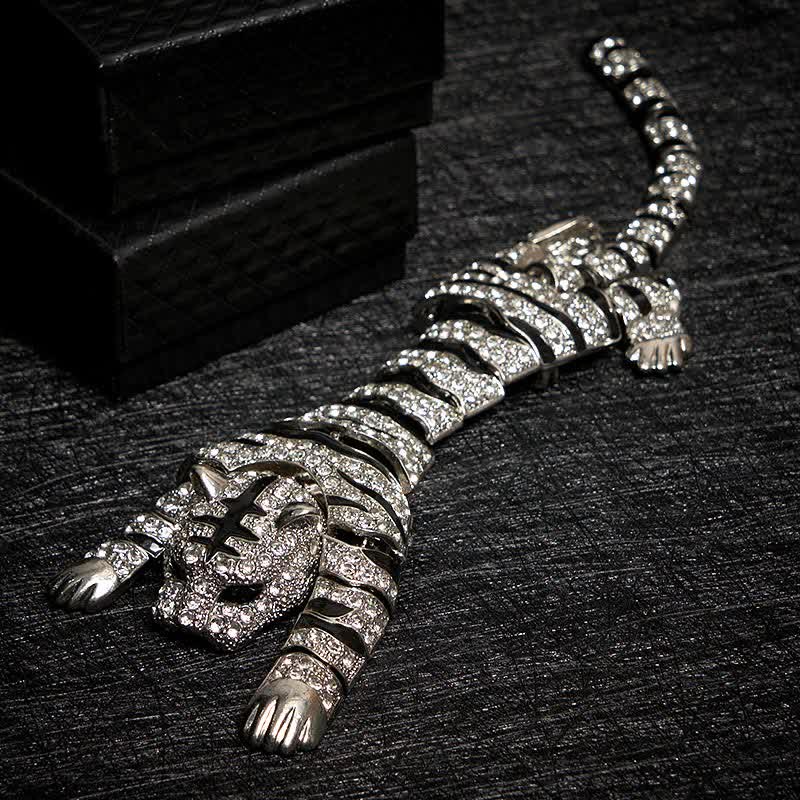 Spilla da uomo con grande tigre maestosa e strass scintillanti di lusso - image 1