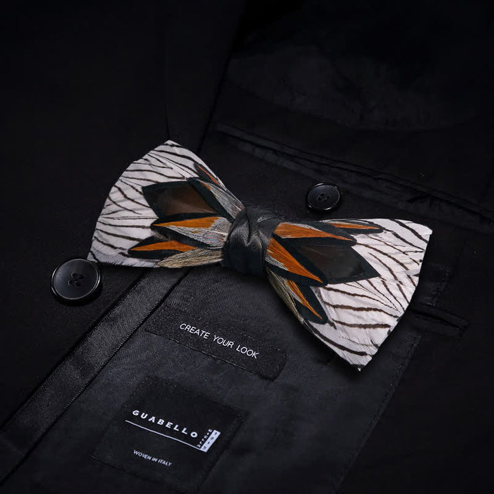 Papillon con piume a forma di ragnatela grigia e bianca - image 2