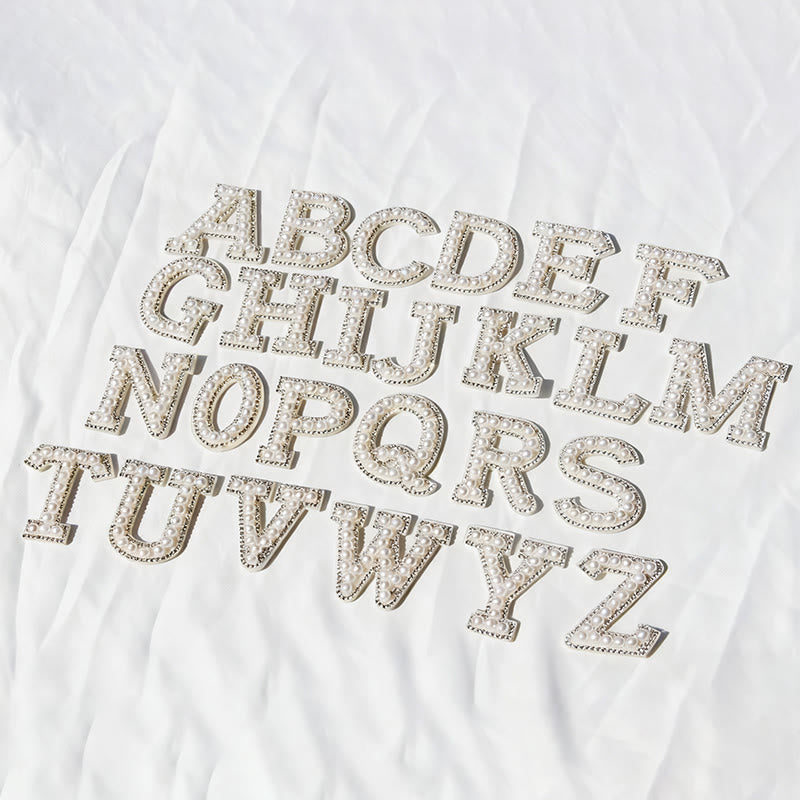 Adesivo con lettera digitale fai da te con nappa di perle e cappello da cowboy - image 6
