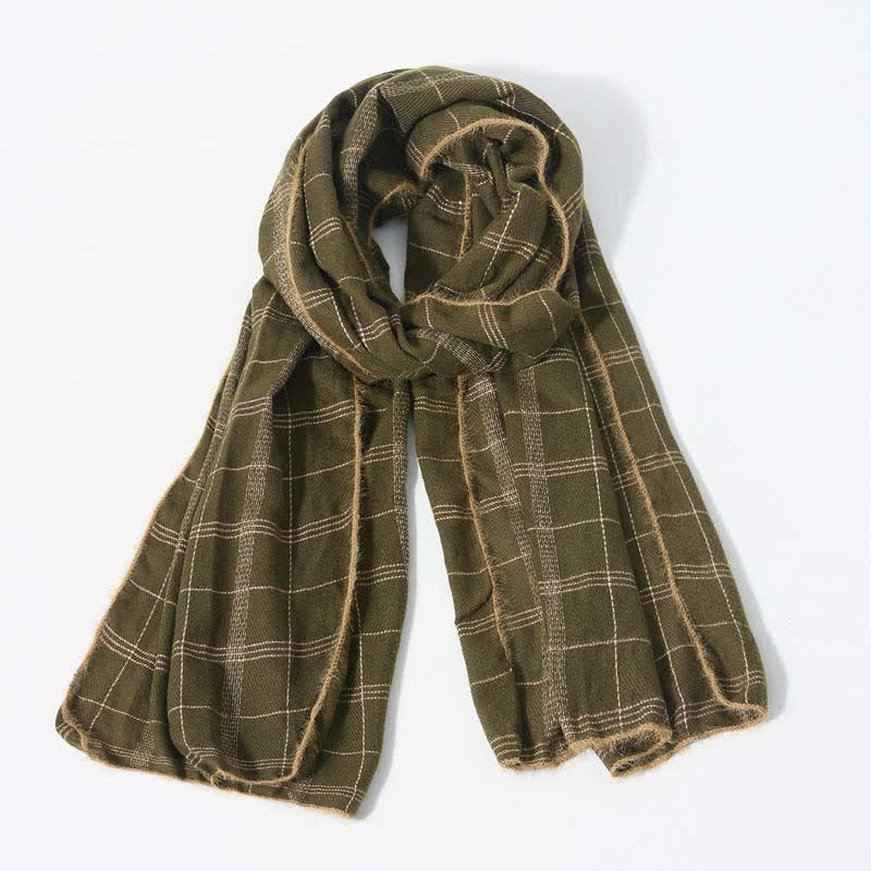Sciarpa classica senza tempo con motivo scozzese e rifiniture in pelliccia - Verde militare - image 11