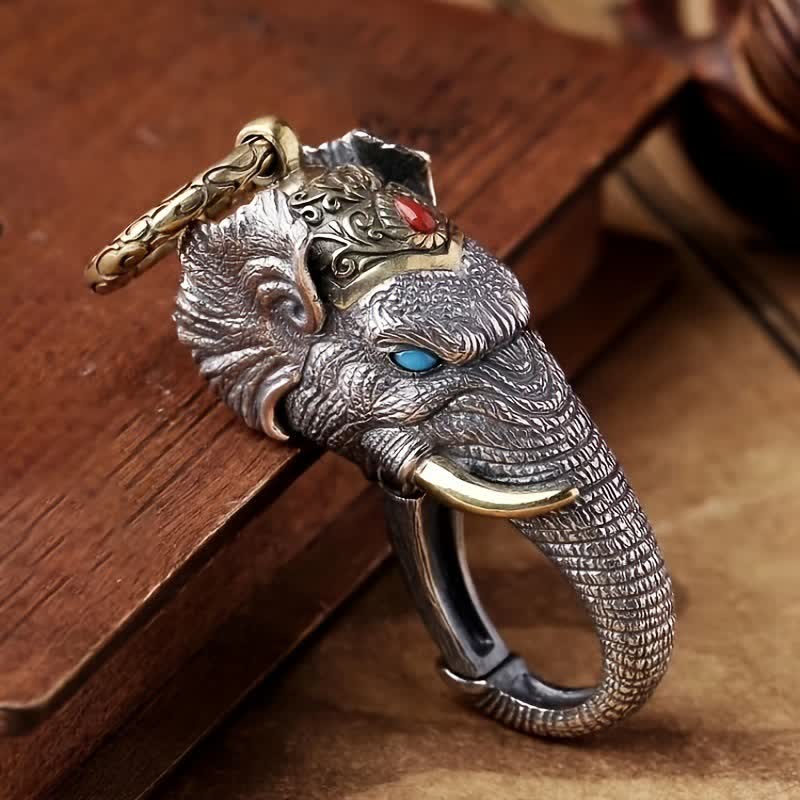 Portachiavi con testa di elefante, scultura fatta a mano e vivace - Occhi azzurri - image 0