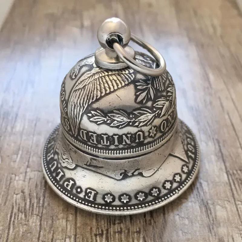 Portachiavi vintage a forma di campanella con dollaro d'argento Morgan - Portachiavi a forma di campana - image 0